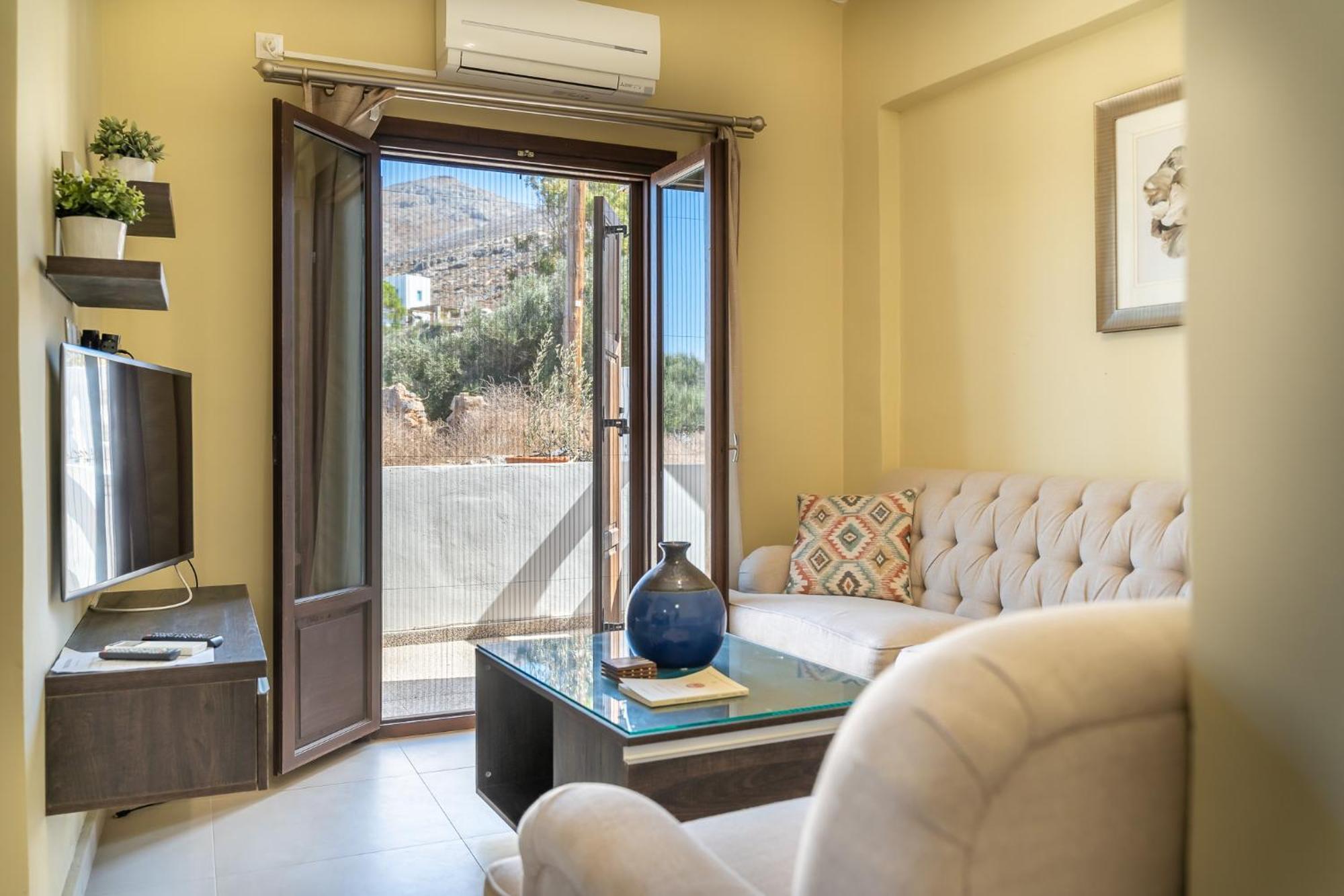 Theoxenia Kasos Luxury Apartments Panagia  Экстерьер фото